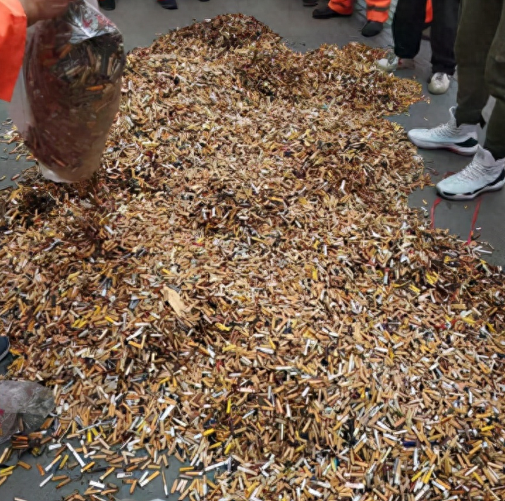 日本盯上我国废弃烟头，高价回收的背后，到底隐藏着什么暴利？